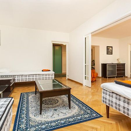 3 Room Central Apartmend 90M2 Parking For One Car Fifth Floor And The Building Does Not Have An Elevator Tallinn Extérieur photo
