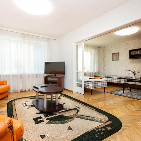 3 Room Central Apartmend 90M2 Parking For One Car Fifth Floor And The Building Does Not Have An Elevator Tallinn Extérieur photo