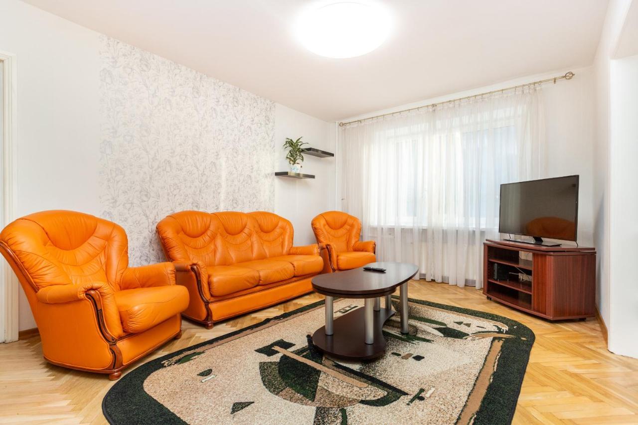 3 Room Central Apartmend 90M2 Parking For One Car Fifth Floor And The Building Does Not Have An Elevator Tallinn Extérieur photo