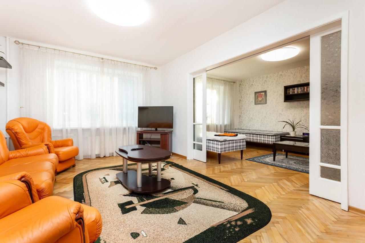 3 Room Central Apartmend 90M2 Parking For One Car Fifth Floor And The Building Does Not Have An Elevator Tallinn Extérieur photo