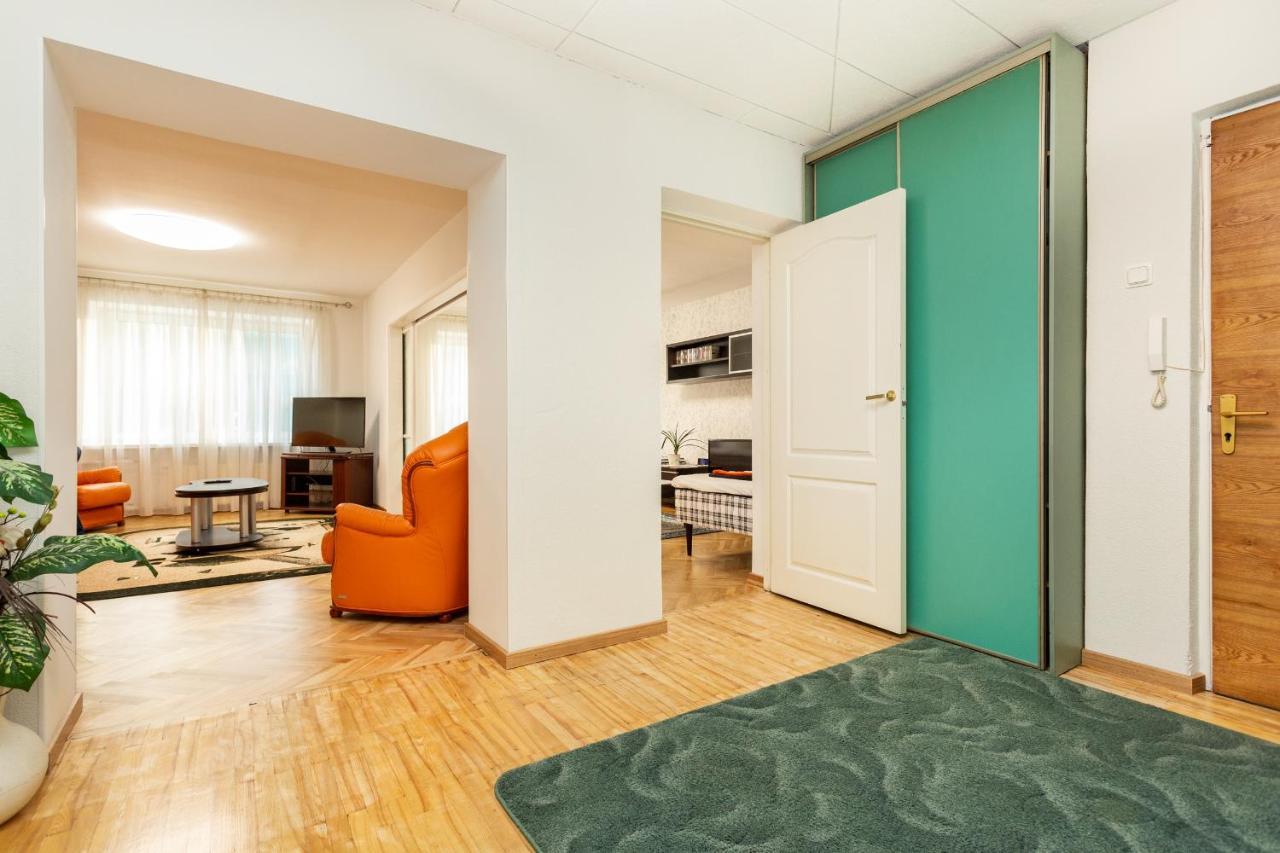 3 Room Central Apartmend 90M2 Parking For One Car Fifth Floor And The Building Does Not Have An Elevator Tallinn Extérieur photo