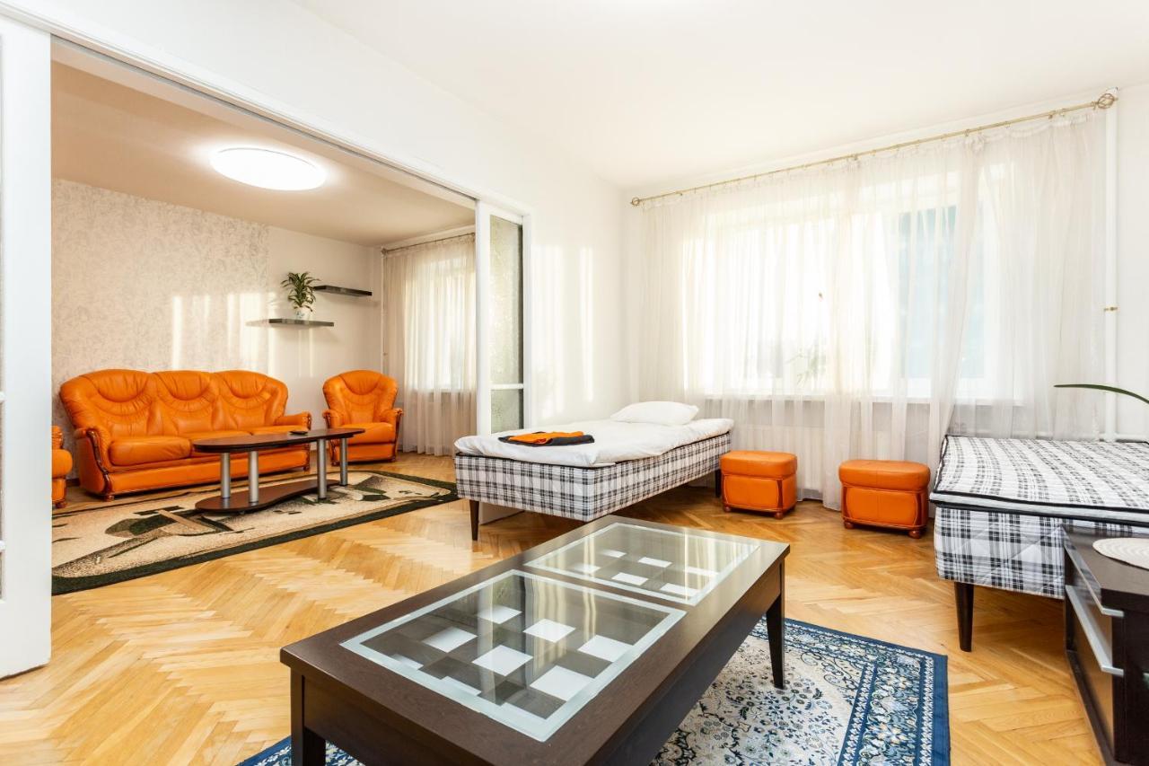 3 Room Central Apartmend 90M2 Parking For One Car Fifth Floor And The Building Does Not Have An Elevator Tallinn Extérieur photo